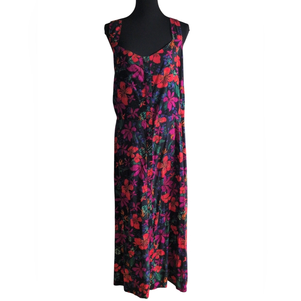 Ava & Viv Floral Dress - Black and Red